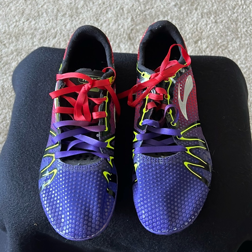 Brooks The Wire 3 Running Spikes Track Shoe Women’s Unisex Size 6.5